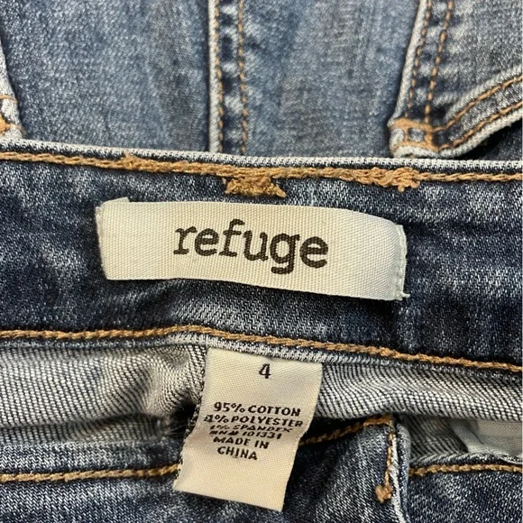 Refuge distressed jean shorts - Picture 5 of 5